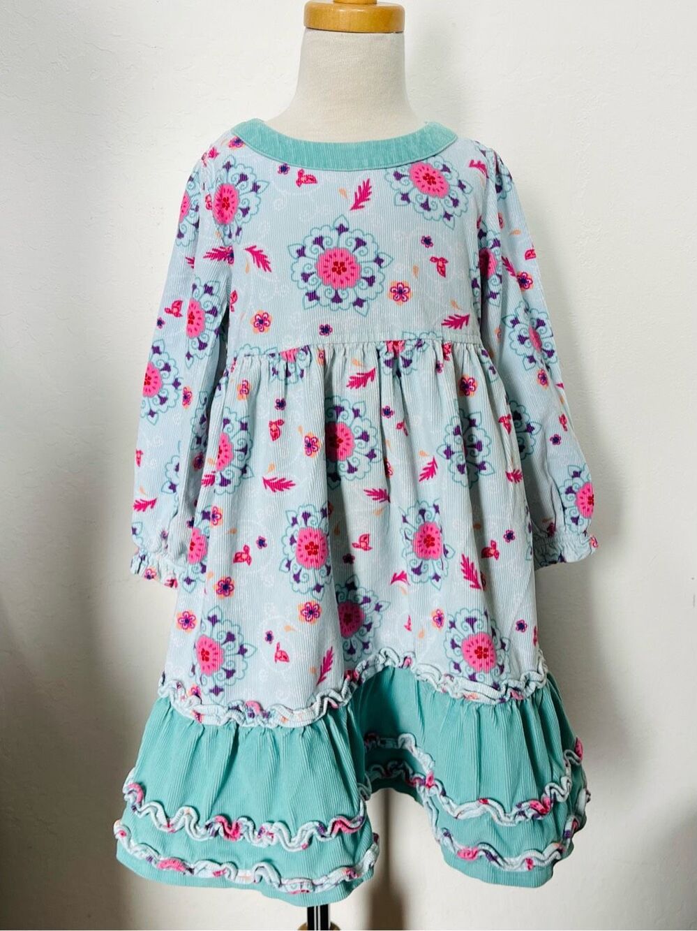 Hanna Andersson Vintage Multi-Color Corduroy Ruffle Long Sleeve Dress Girls Size